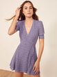 'Looks' com vestidos envelope 