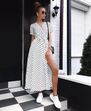 'Looks' com vestidos envelope 