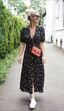 'Looks' com vestidos envelope 