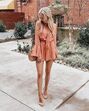 'Looks' com vestidos envelope 