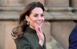 Mãos feridas! O mistério que Kate Middleton esconde e que a faz ter sempre pensos nos dedos