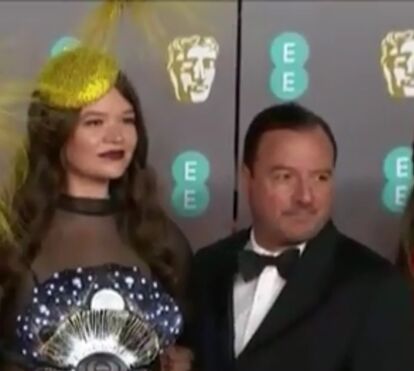 Polícia da moda e a passadeira dos pirosos. Tudo sobre a excentricidade nos BAFTA