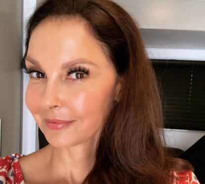 Como ela mudou! Veja a atriz Ashley Judd antes e depois de tanto botox