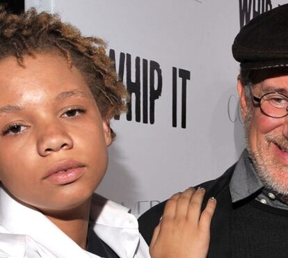 Escândalo em Hollywood! Filha de Spielberg anuncia que quer ser atriz pornográfica