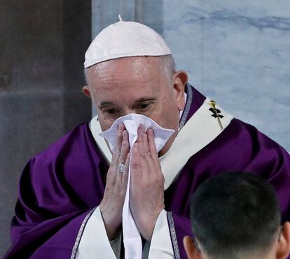 Alerta no Vaticano. Papa cancela evento público após apresentar sintomas de doença