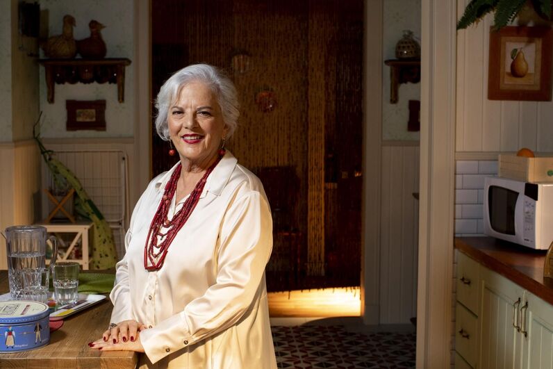 Lídia Franco, atriz, na corda bamba, atriz