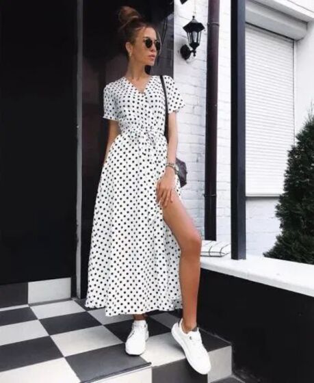 'Looks' com vestidos envelope 