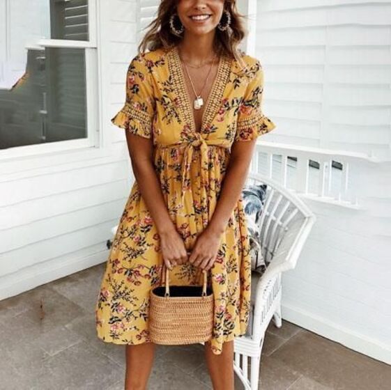 'Looks' com vestidos envelope 