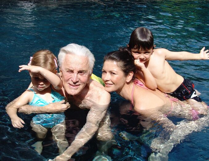 Kirk Douglas em família