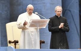 Bispos às apalpadelas