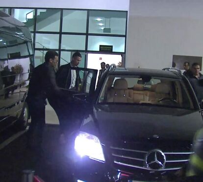 Cristiano Ronaldo chega à Madeira com a família toda para fugir do coronavírus e ver Dolores Aveiro