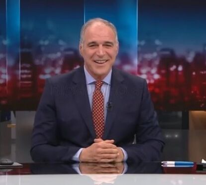 Após críticas e polémicas Rodrigo Guedes de Carvalho encerra Facebook: 'Vou fechar este cabaré'