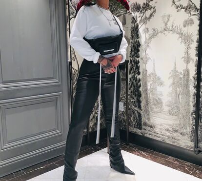A cantora mais rica do mundo, Rihanna, doa cinco milhões de dólares para luta contra novo coronavírus
