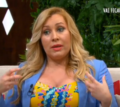 Depois da guerra com Cristina Ferreira, Suzana Garcia na SIC, emocionada ao lado de Júlia Pinheiro, conta que sofreu um aborto há uma semana