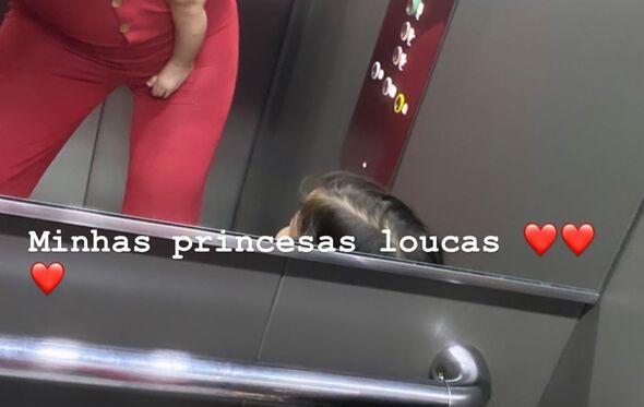 Katia Aveiro com Eva e Valentina