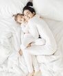 Mães, filhos, pijamas iguais 