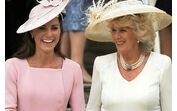 A mim não me enganas! Camilla Parker-Bowles não gosta de Kate Middleton, mas finge gostar. Já a princesa de Gales aprendeu a lidar com a falsidade da nova rainha