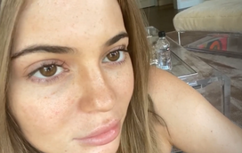 Kylie Jenner irreconhecível sem maquilhagem