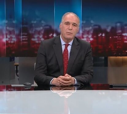 Rodrigo Guedes de Carvalho chora em casa numa altura em que entrou em isolamento