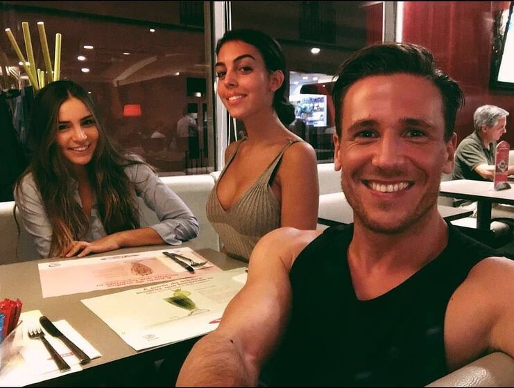  Fotos do passado de Georgina Rodríguez