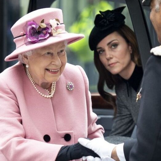 Kate Middleton e Isabel II