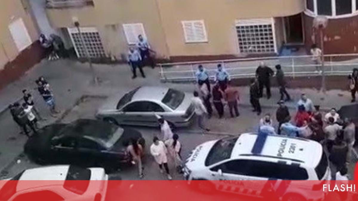 Agentes Da Psp Atacados Por Populares Em Fúria Durante Detenção De Homem Em Lisboa Flashtv 5038