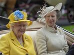 Princesa Ana e rainha Isabel II