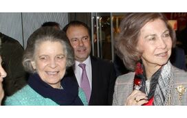 Juntas na solidão. Como o azar ao amor uniu ainda mais rainha emérita Sofia e a sua irmã Irene