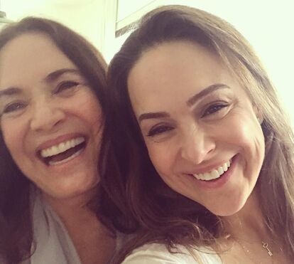 Contra Bolsonaro, filha de Regina Duarte sofre pela mãe