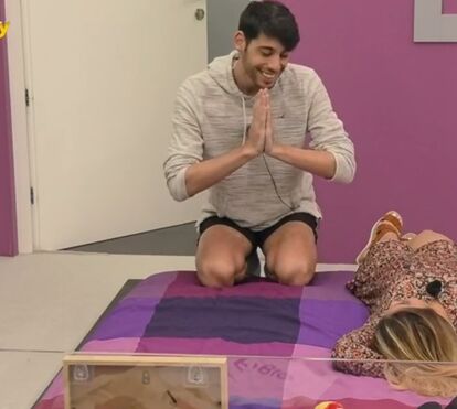 Edmar confessa que namorou com ator de filmes amadores para adultos