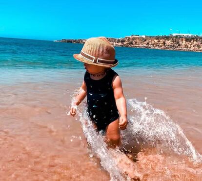 Indireta? Jessica Athayde revolta-se com quem vai à praia... logo após Rita Pereira mostrar Lonô no mar