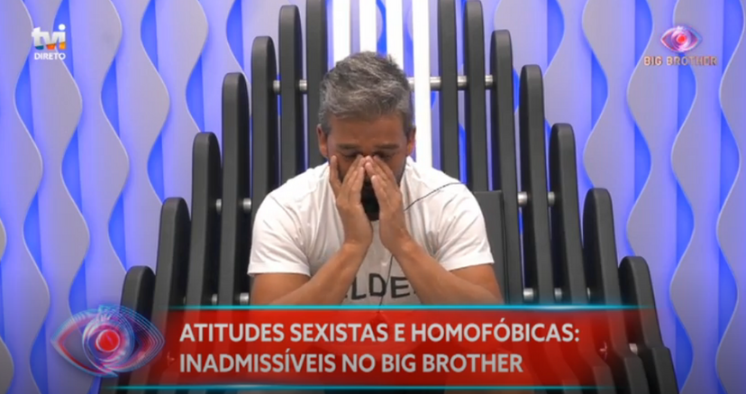 Hélder em lágrimas com bronca de Cláudio Ramos