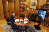 Felipe VI e o embaixador de Portugal em Madrid