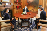 Felipe VI e o embaixador de Portugal em Madrid