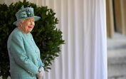 rainha isabel II