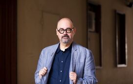 O escritor Carlos Ruiz Zafón morreu. Tinha apenas 55 anos