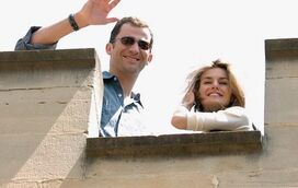 Lua-de-mel de meio milhão de dólares de Letizia e Felipe foi paga por ligações perigosas de Juan Carlos