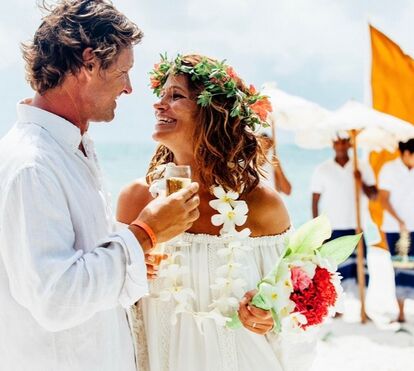 Liliana Campos e Rodrigo Herédia celebraram 4 anos de casamento. Veja as imagens