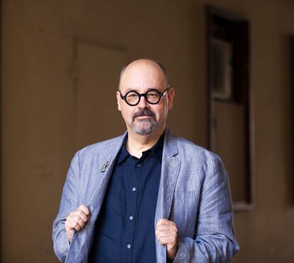 O escritor Carlos Ruiz Zafón morreu. Tinha apenas 55 anos
