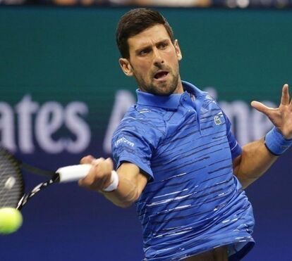 Tenista Novak Djokovic infetado com covid-19 após polémico torneio