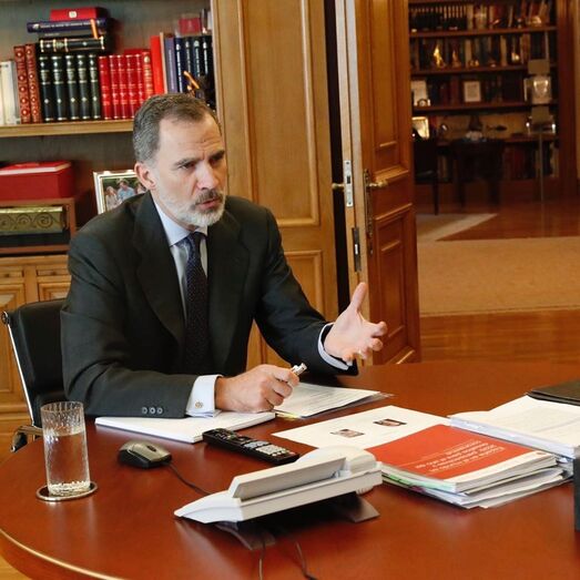 Felipe VI e o embaixador de Portugal em Madrid