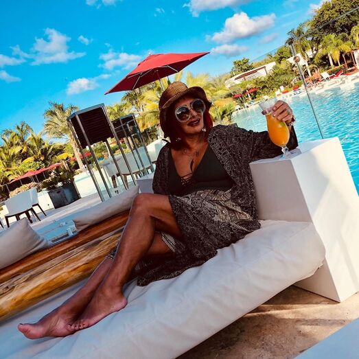 Ana Salazar