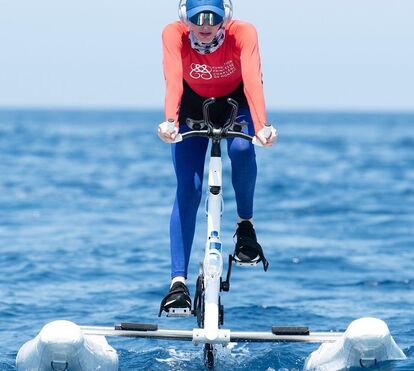 Charlene do Mónaco surpreende com treino na água