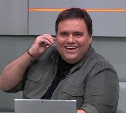 Rodrigo Rodrigues. Jornalista famoso no Brasil morreu de coronavírus aos 45 anos