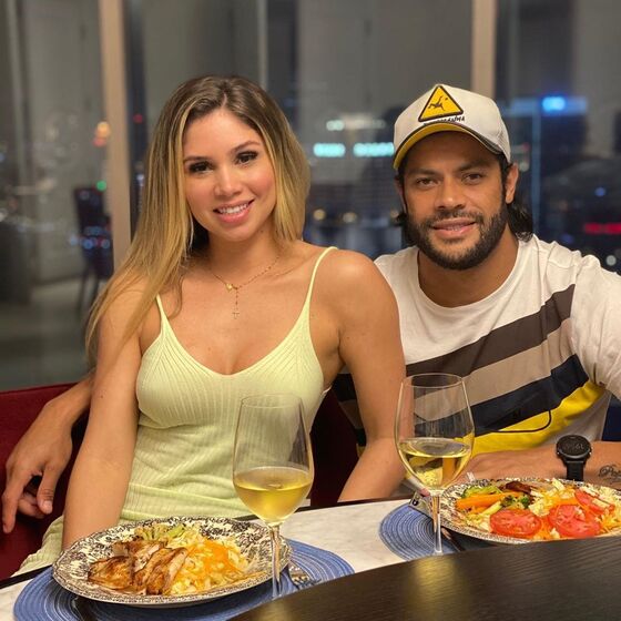 Hulk e Camila Ângelo