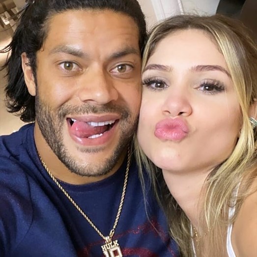 Hulk E Sobrinha Podem Estar Espera Do Primeiro Filho Celebridades