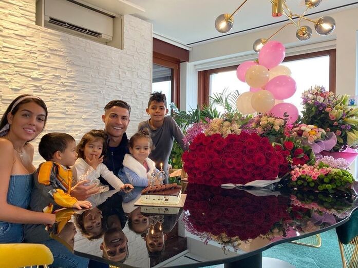 Cristiano Ronaldo e Georgina em casa
