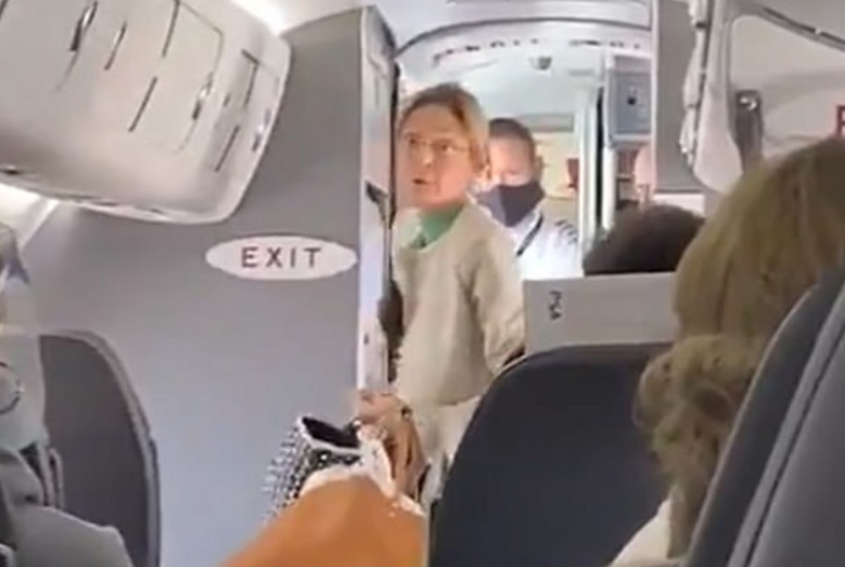 mulher, avião, máscara