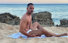 As imagens mais atrevidas de Cláudio Ramos este verão... de sunga