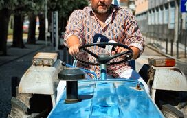 O imperador César Mourão